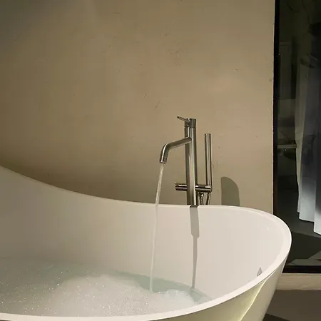 Sonrisa Bed & Breakfast *